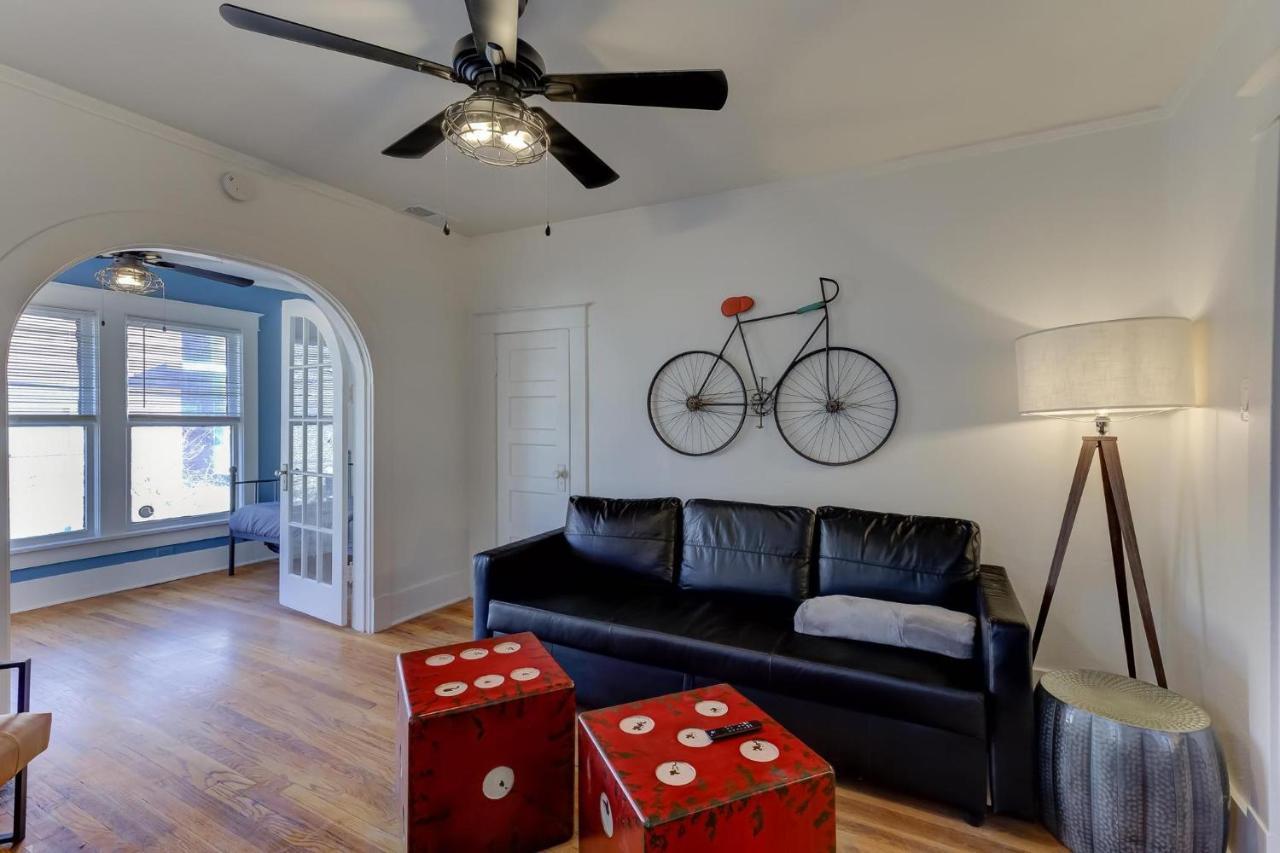 Charming Cooper-Young Flat In The Heart Of Memphis Exterior photo
