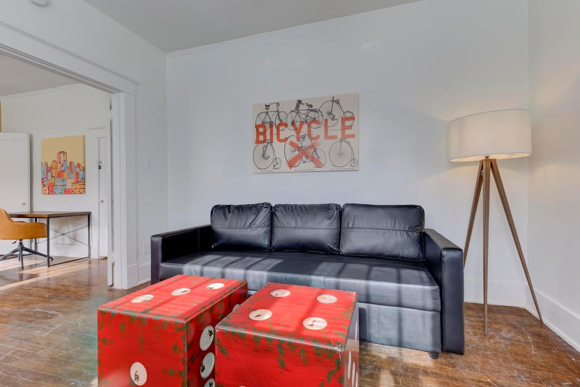 Charming Cooper-Young Flat In The Heart Of Memphis Exterior photo